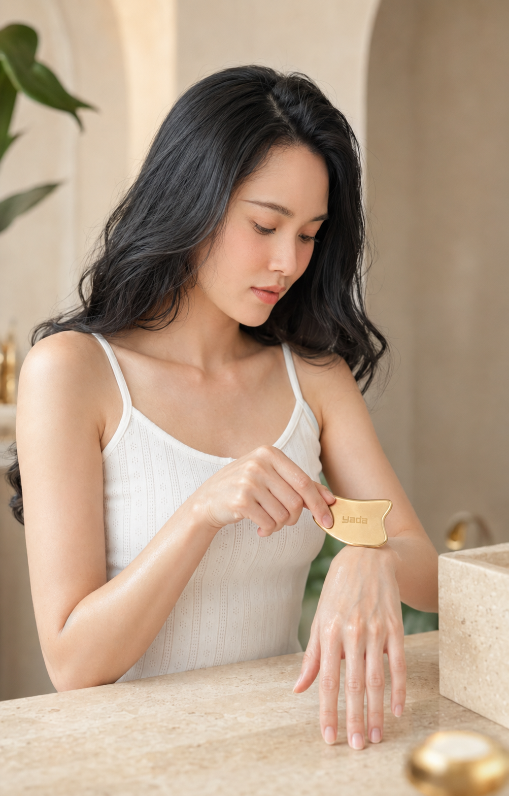 YADA Signature Brass Gua Sha Tool lifestyle image 3