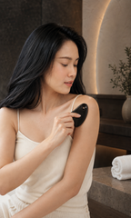 YADA Essential Ceramic Gua Sha in black